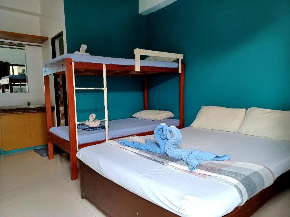 Pete'S Inn Roxas City Exterior foto